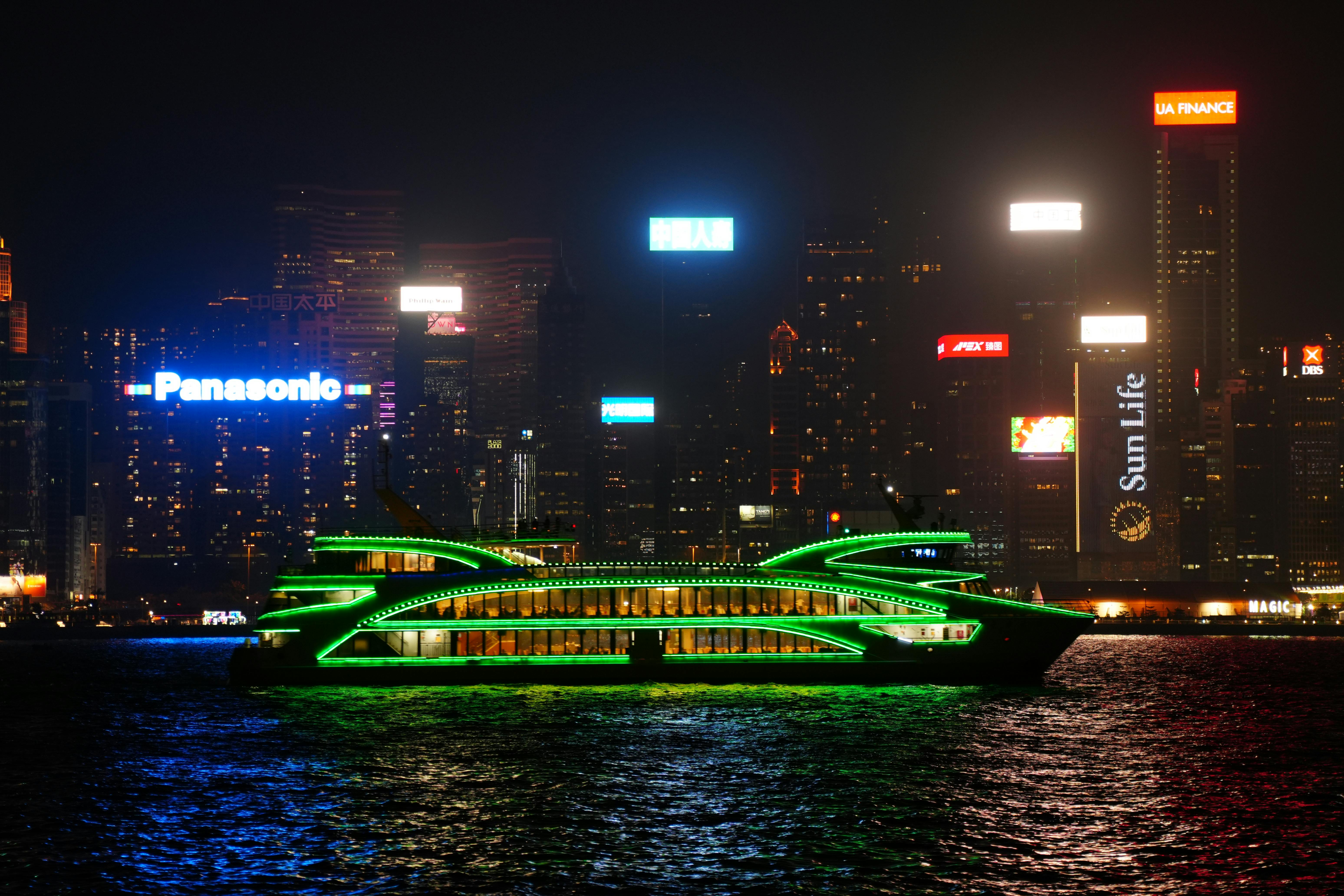 Floating Restaurant / Yacht Operations